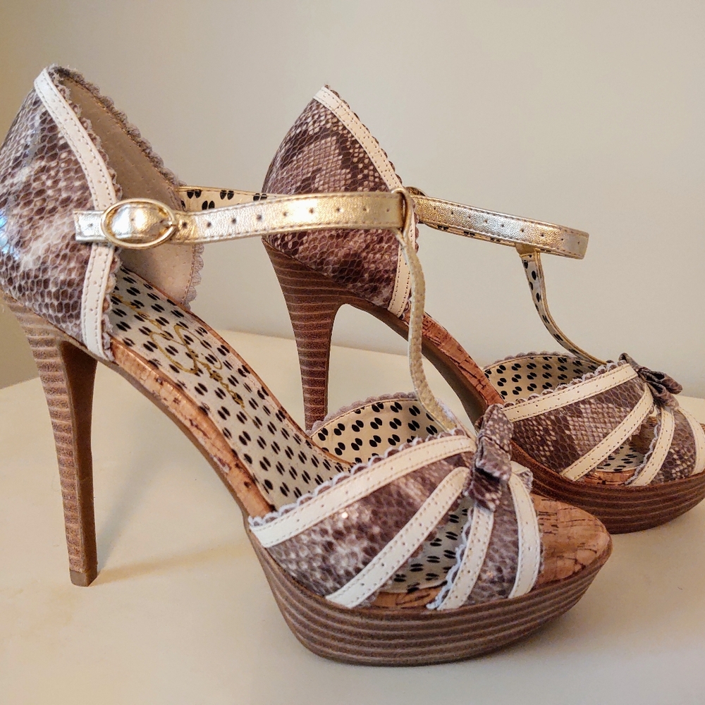 Jessica Simpson Britt Havana/Cocoon Heels